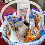 farm-stay-breakfast-snack-basket