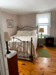 Hull-O-Farms-The-Rose-Master-Bedroom